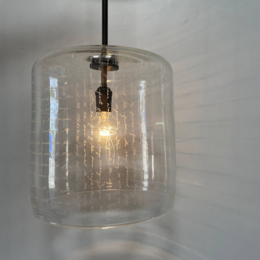 Pendentif mot Alison Berger